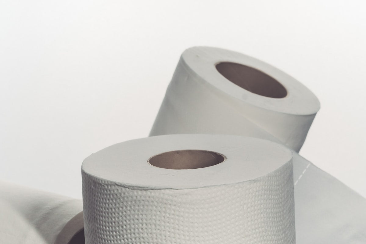 Professionelle Toilettenpapierrollen für den gewerblichen Einsatz